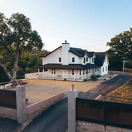 Wine Country Modern Farmhouse With Heated Pool, Hot Tub, Cybertruck Paso Robles Eksteriør billede
